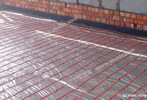 乌鲁木齐头屯河区某售楼中心电地暖安装(图2)